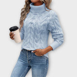 Amelia – Elegancki sweter z golfem