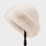 Karolina – Elegancka Zimowa Czapka